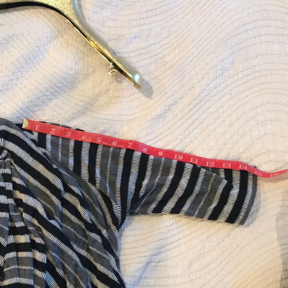 BEBE brand | Hoodie/  shawl/scarf/ sweater - Picture 8 of 16